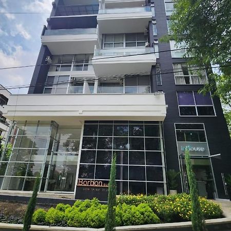 Apartamentos Borbon Suites Medellín Zewnętrze zdjęcie