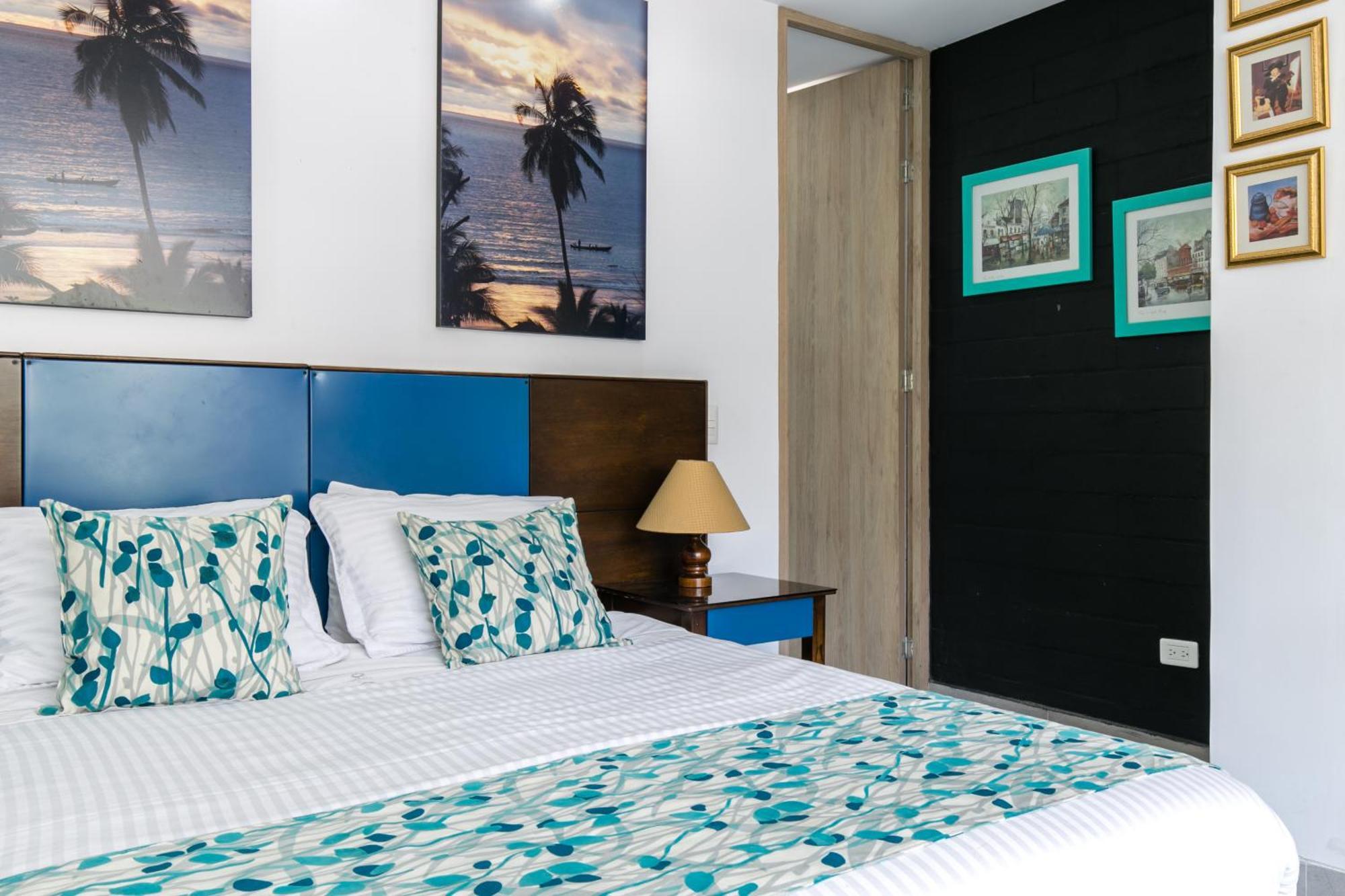 Apartamentos Borbon Suites Medellín Zewnętrze zdjęcie