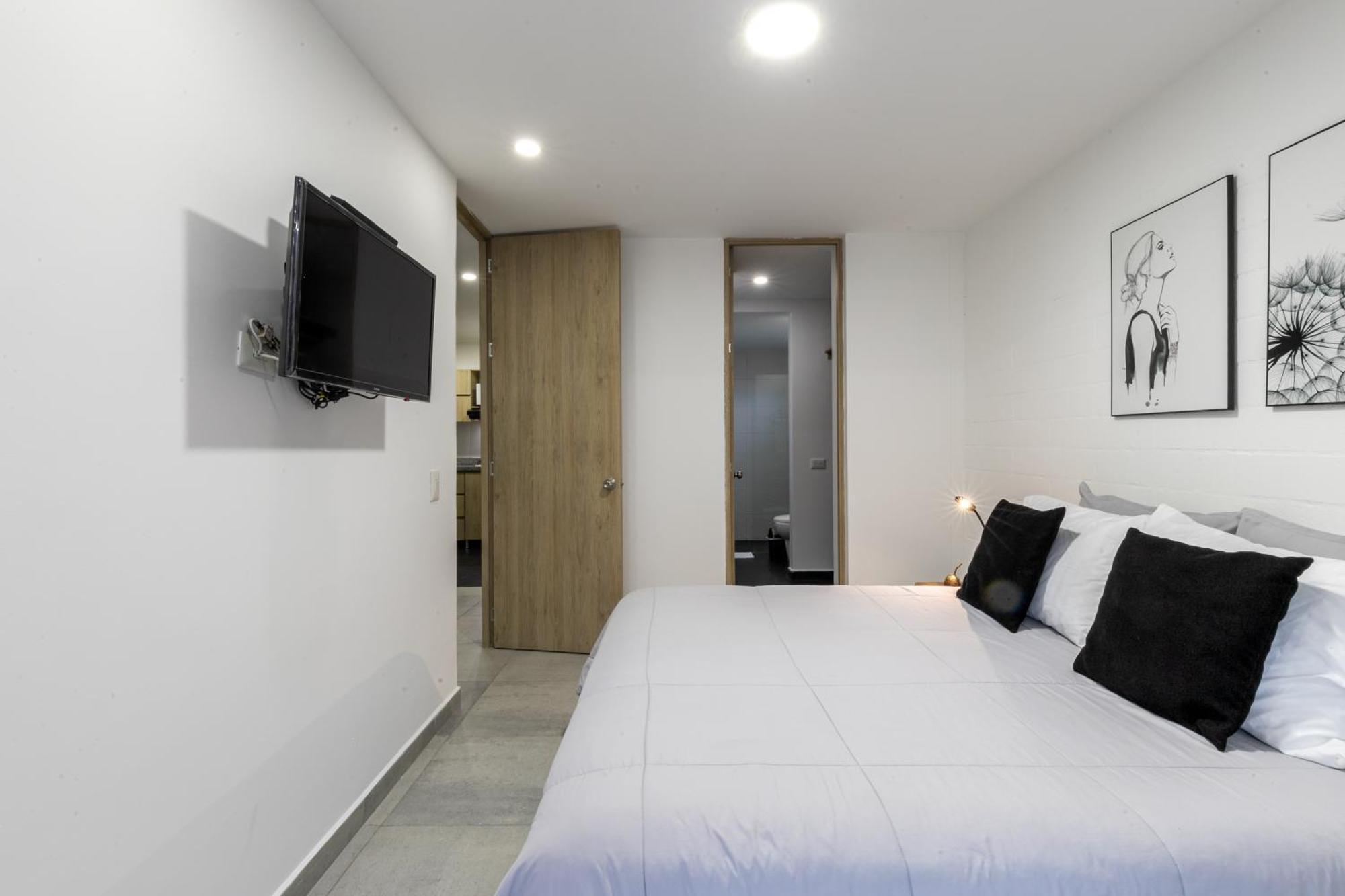 Apartamentos Borbon Suites Medellín Zewnętrze zdjęcie