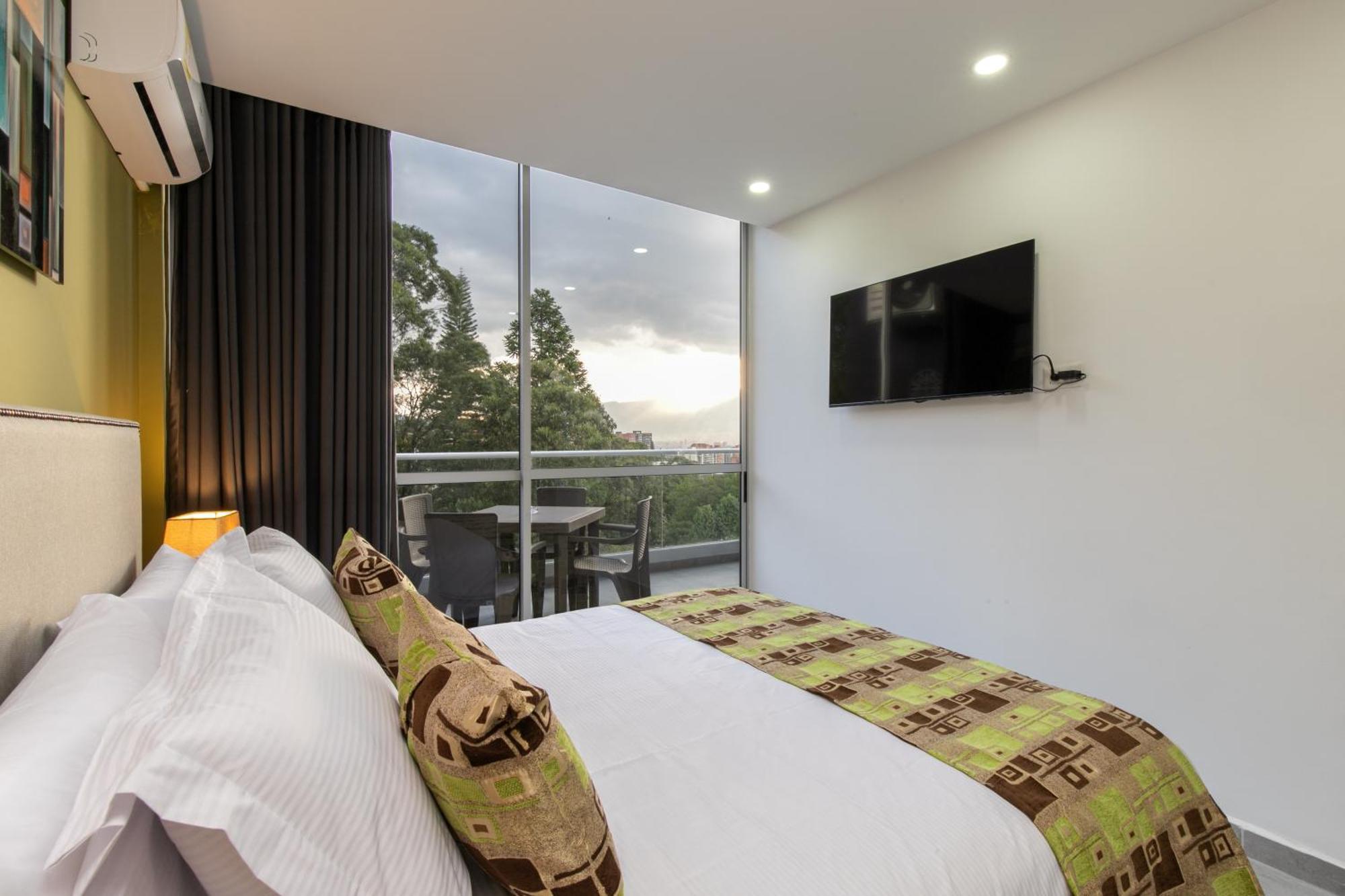 Apartamentos Borbon Suites Medellín Zewnętrze zdjęcie