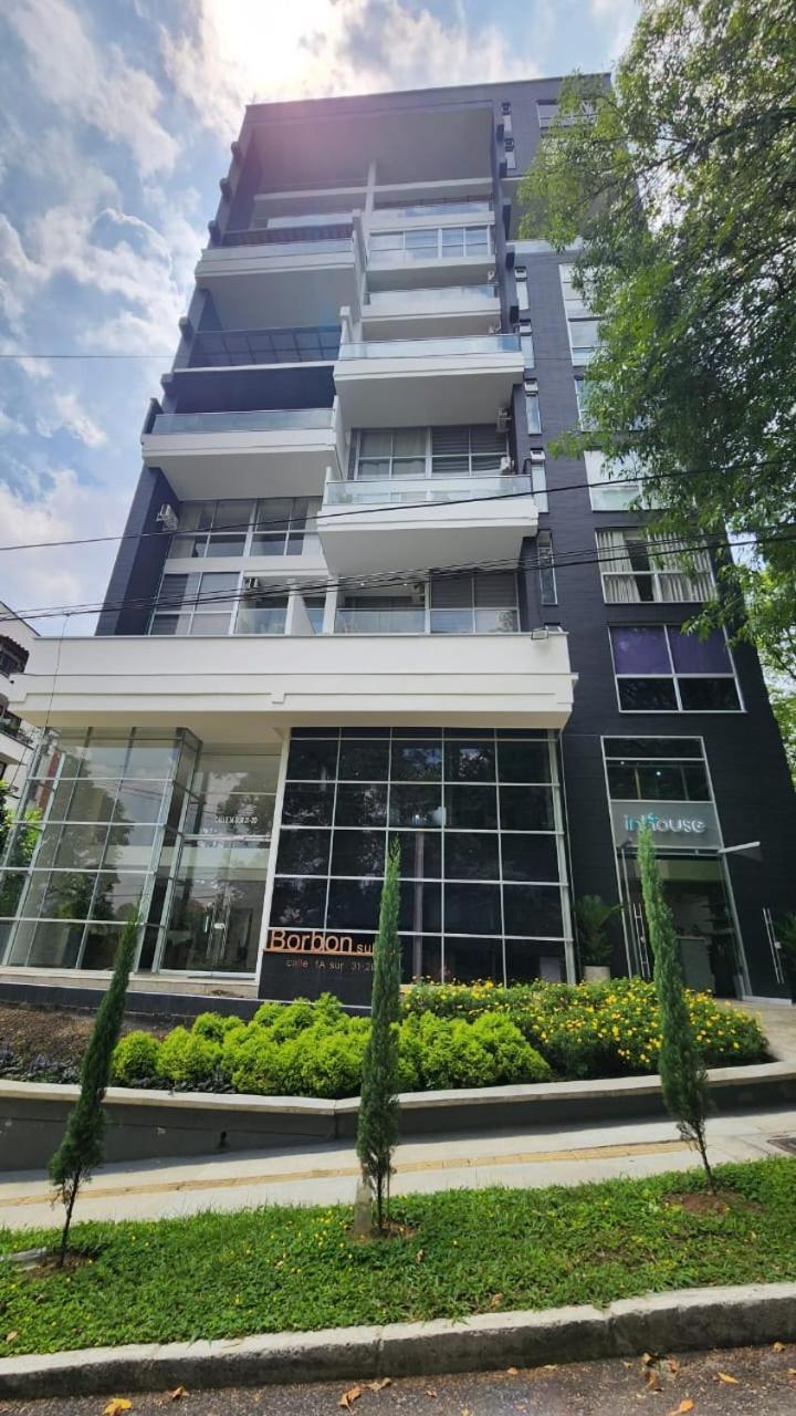 Apartamentos Borbon Suites Medellín Zewnętrze zdjęcie