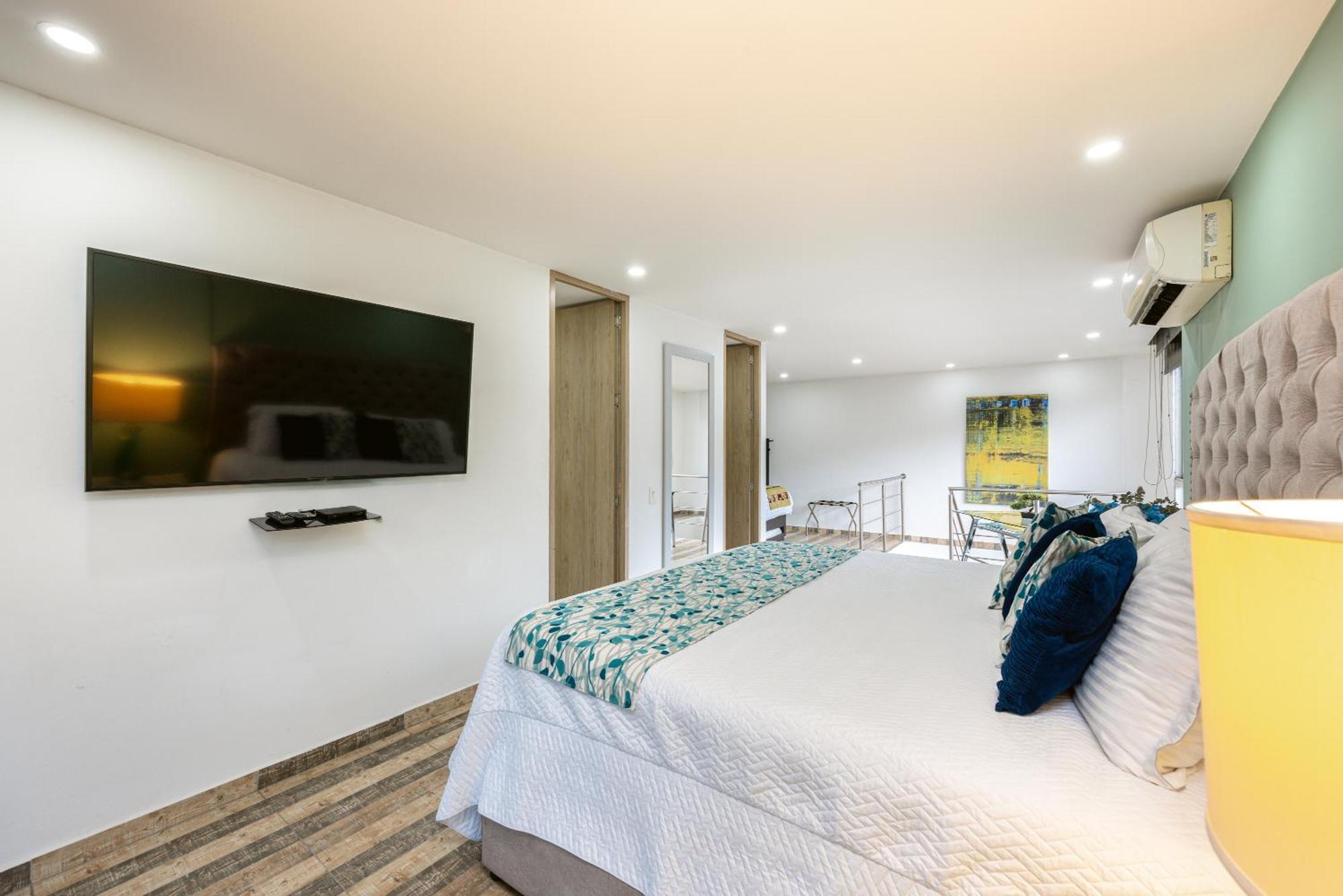 Apartamentos Borbon Suites Medellín Zewnętrze zdjęcie